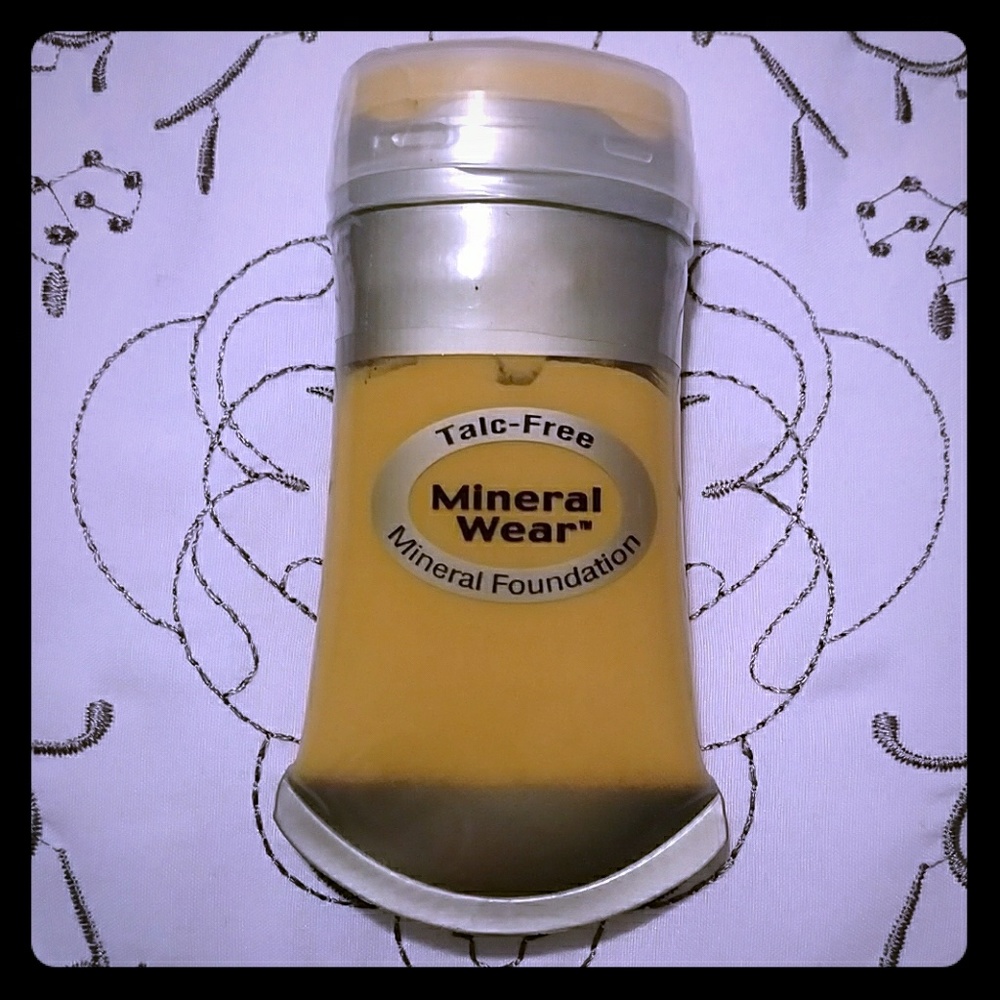 New Physicians Formula Mineral Wear Foundation